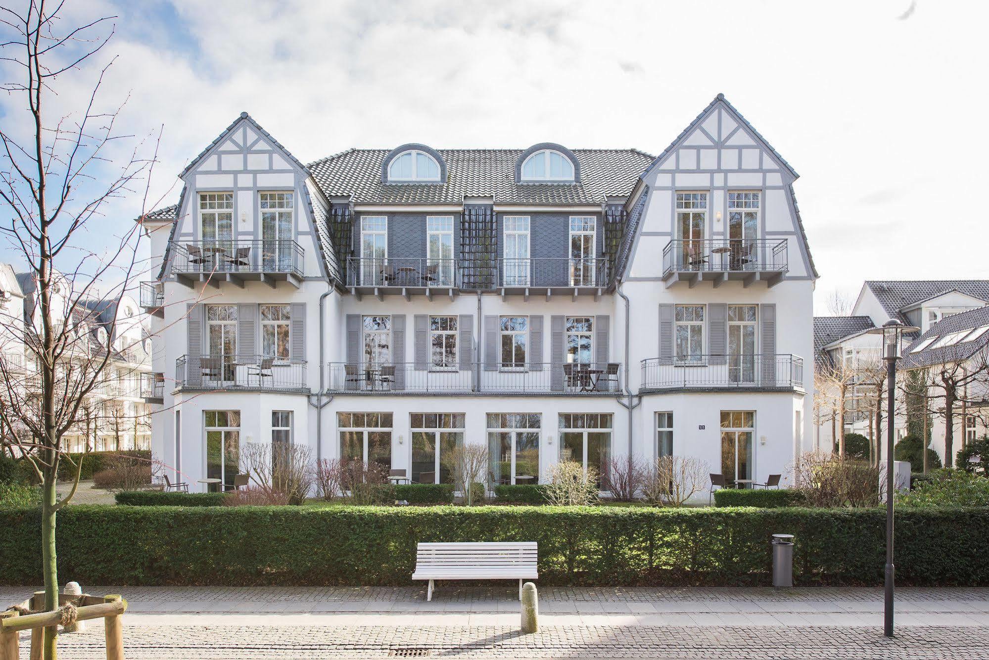 Aparthotel Kuehlungsborn, Villa Am Konzertgarten Bagian luar foto