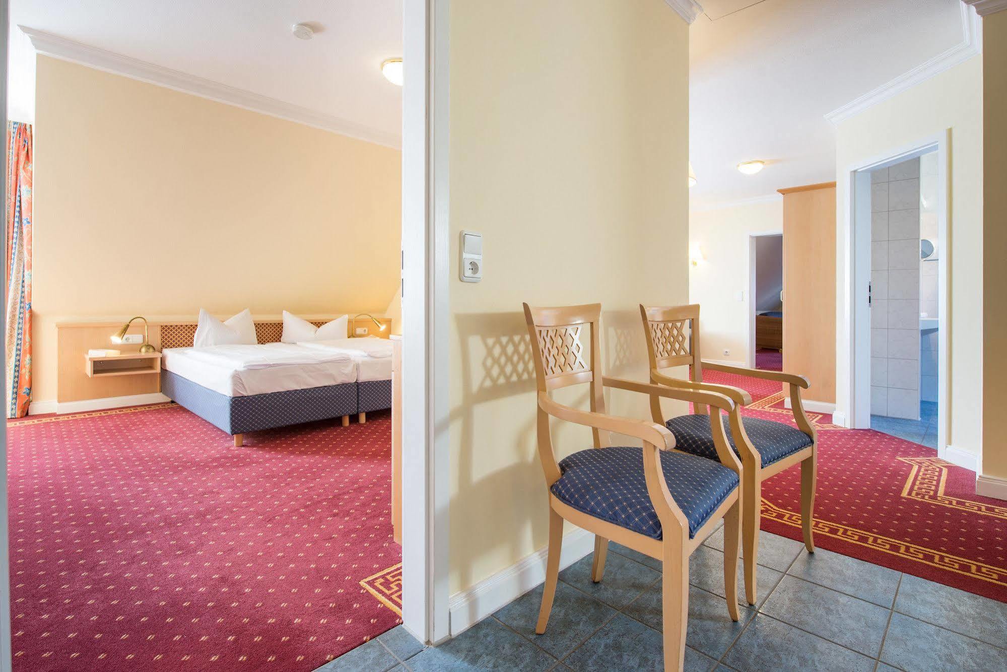 Aparthotel Kuehlungsborn, Villa Am Konzertgarten Bagian luar foto