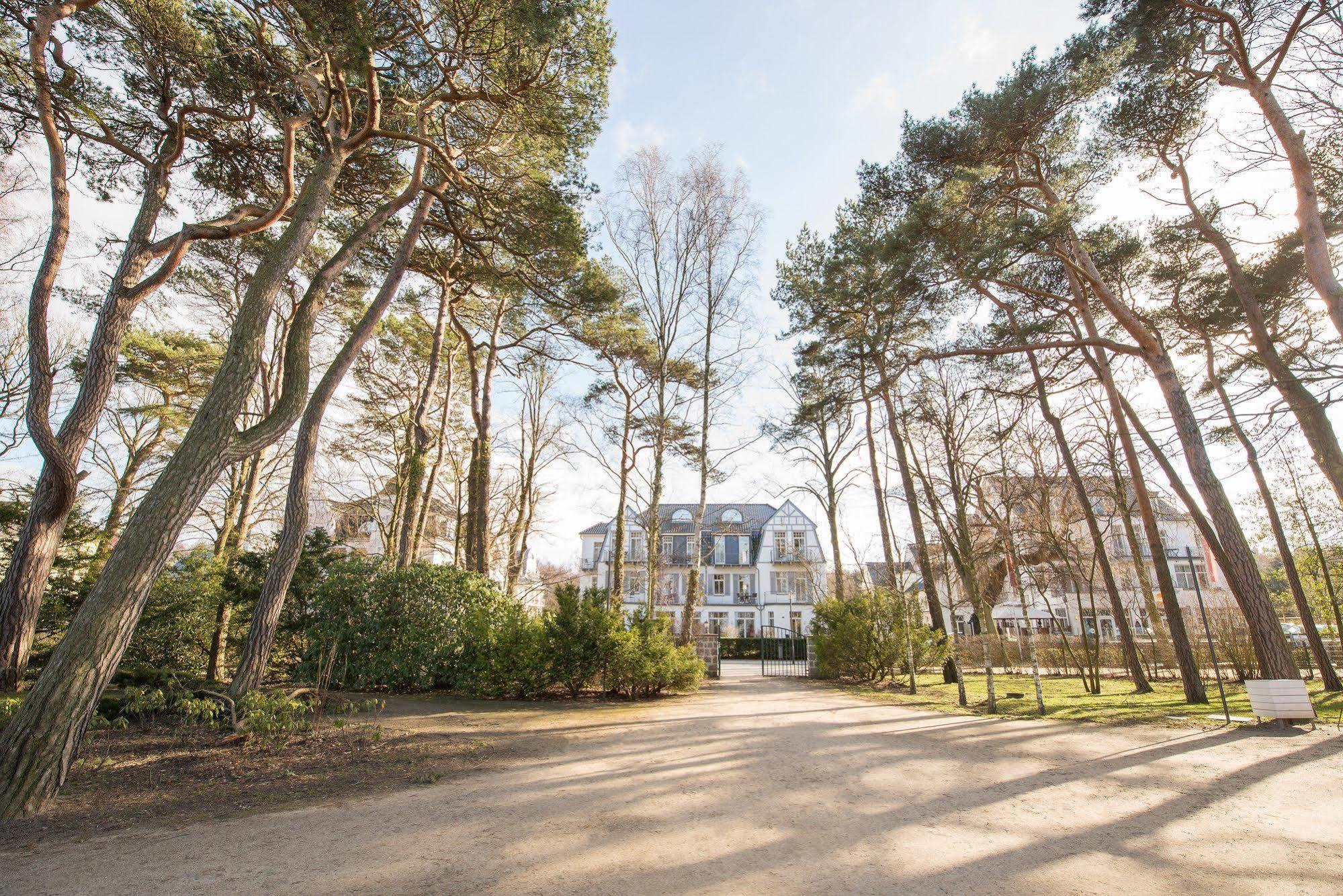 Aparthotel Kuehlungsborn, Villa Am Konzertgarten Bagian luar foto